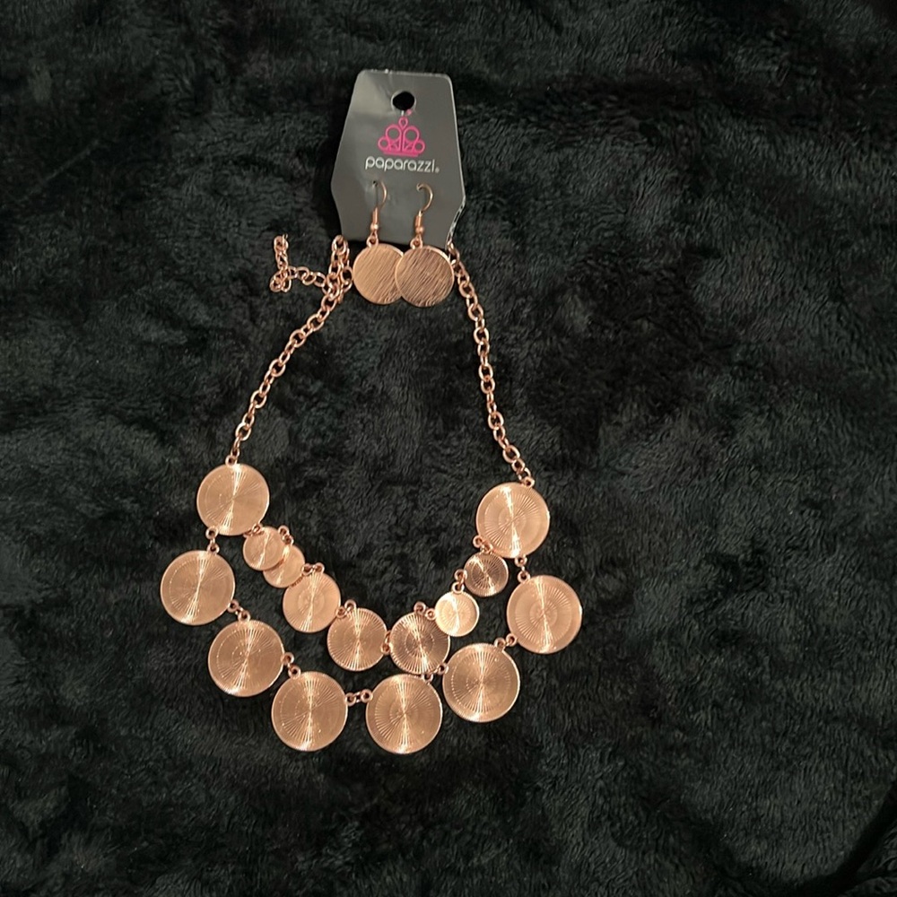 Necklace and earrings set
